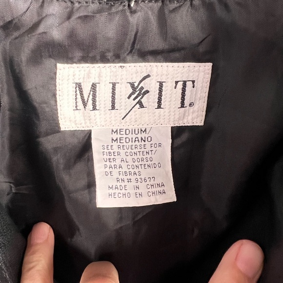 Mix It Black Leather Vest with Belt Medium - Picture 5 of 5